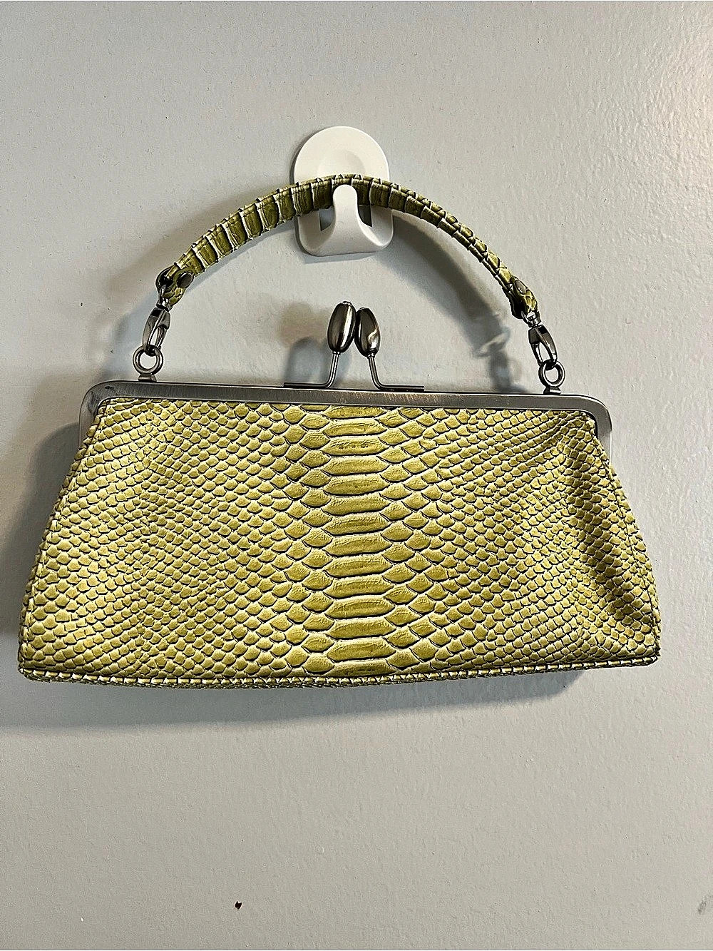 Green Snakeskin-Textured Frame Clutch